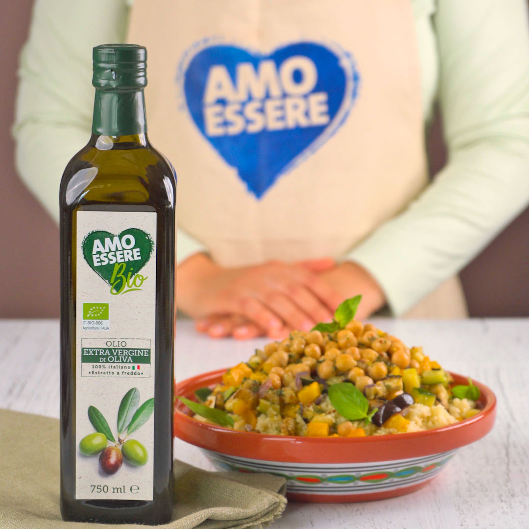 Kuskus s pečeno zelenjavo, čičerko in zeliščno vinaigrette omako